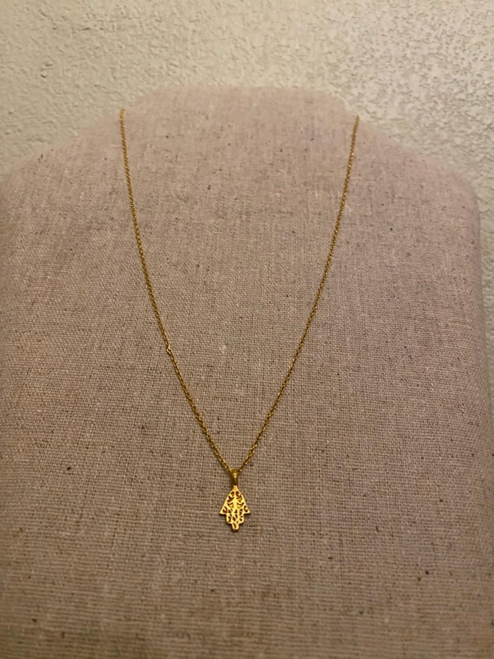 Satya Jewelry Hand Of Protection Pendant Necklace